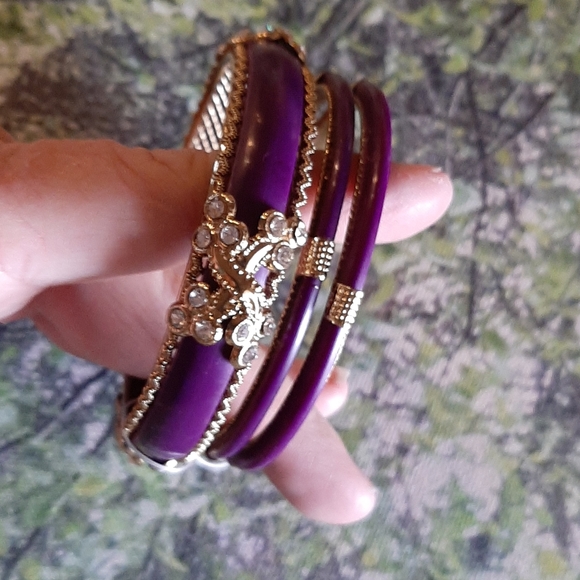 Purple bracelets - Picture 2 of 6